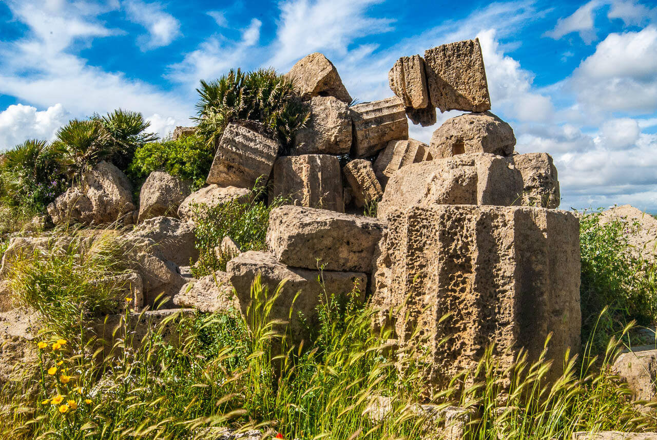 'Tempels bij Selinunte  op Sicilië'. Fotografie Anton Staartjes