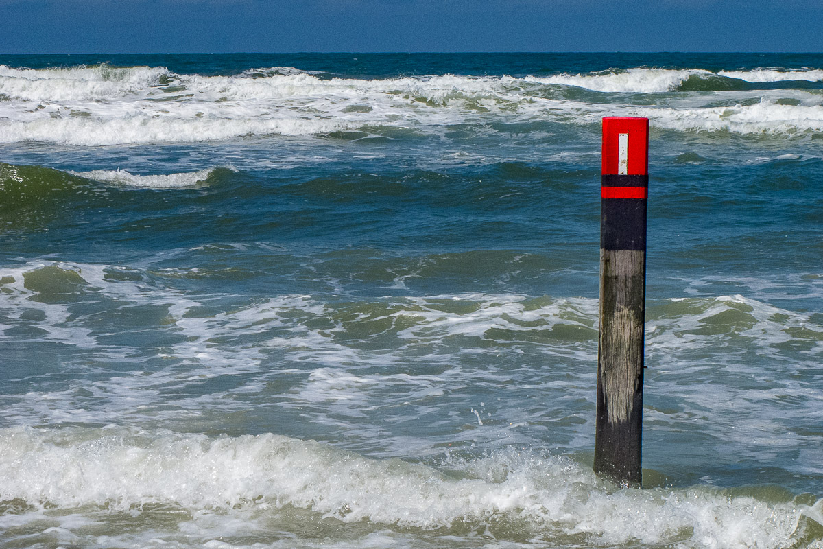 'Zee, strand en duinen op Texel'. Fotografie Anton Staartjes