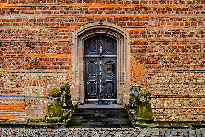 'Muren in de Duitse stad Trier'. Fotografie Anton Staartjes