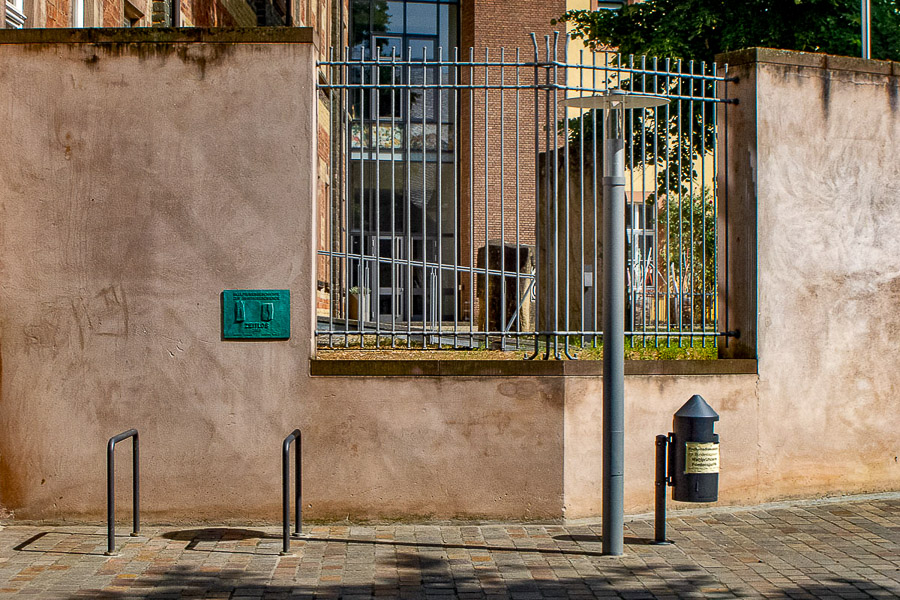 'Muren in de Duitse stad Trier'. Fotografie Anton Staartjes