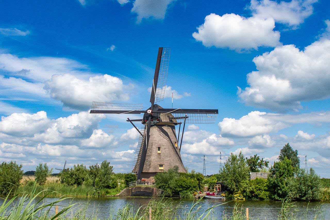 1. Molen bij Kinderdijk. Fotografie Anton Staartjes